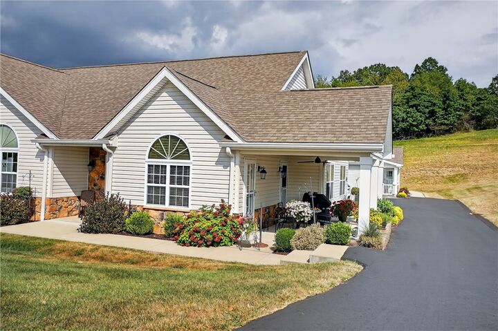 Property Photo: 334 Saddlebrook Rd PA 15044