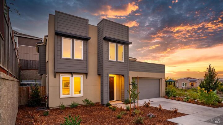 Property Photo: 3 Lapis Court CA 94952
