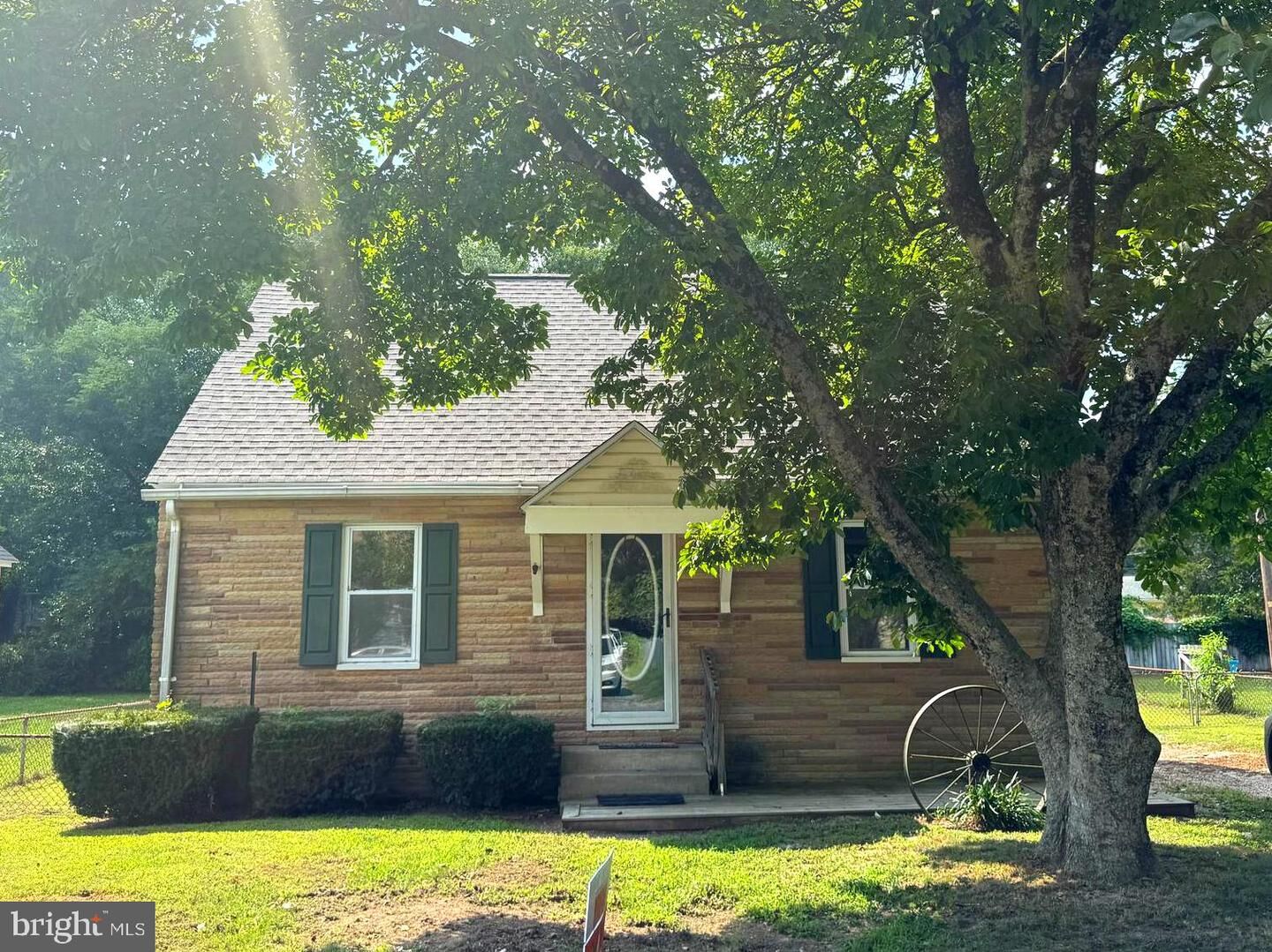 Property Photo: 1504 Lilac Drive MD 21804