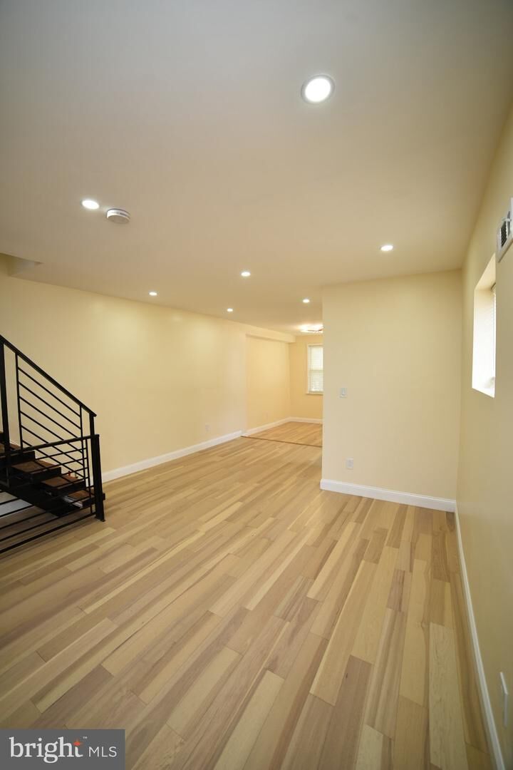 Property Photo:  7277 E Walnut Lane  PA 19138 