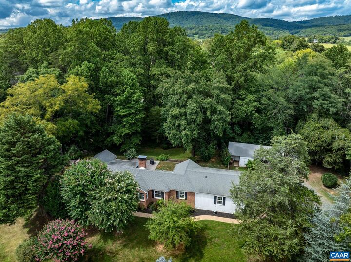 3304 Keswick Rd  Keswick VA 22947 photo