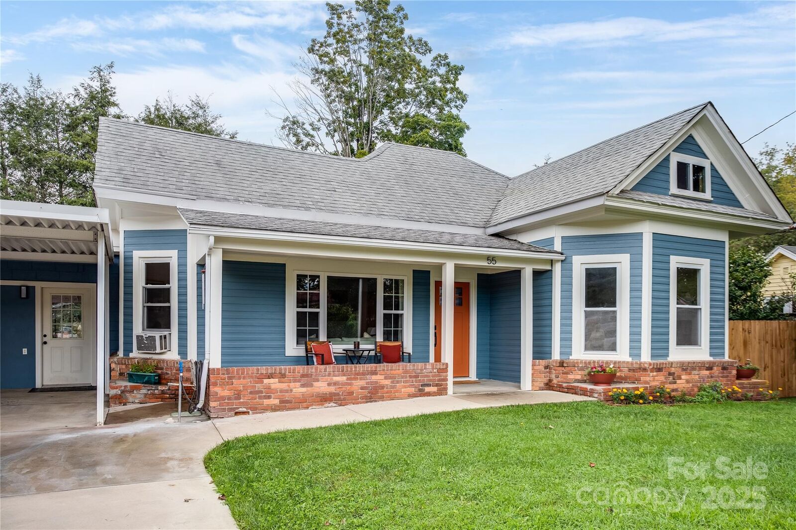 Property Photo:  55 Woodland Drive  NC 28786 