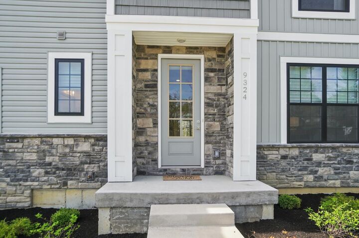 Property Photo: 9324 Old Plainfield Road OH 45236