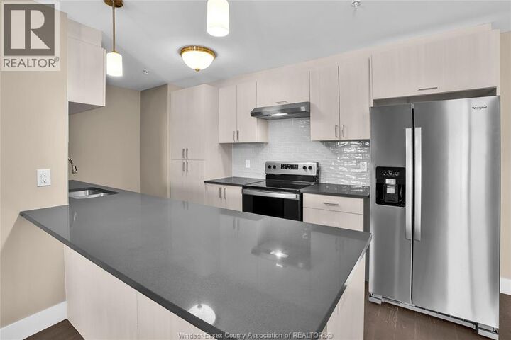 Property Photo:  2600 Sandwich West Parkway 209  ON N9H 2R6 