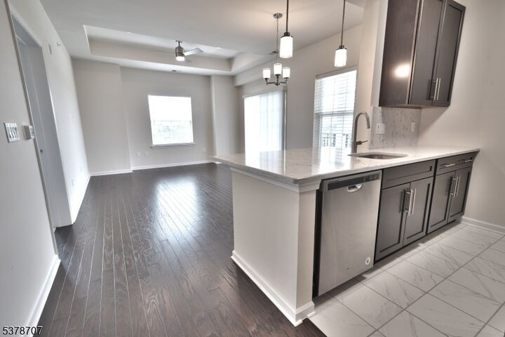 Property Photo:  842 Strassle Way 42  NJ 07080 