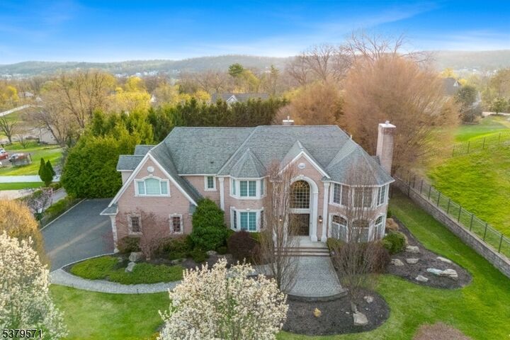 Property Photo:  5 Carla Ct  NJ 07508 