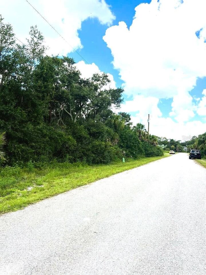 Property Photo: 331 Canora Drive FL 33954