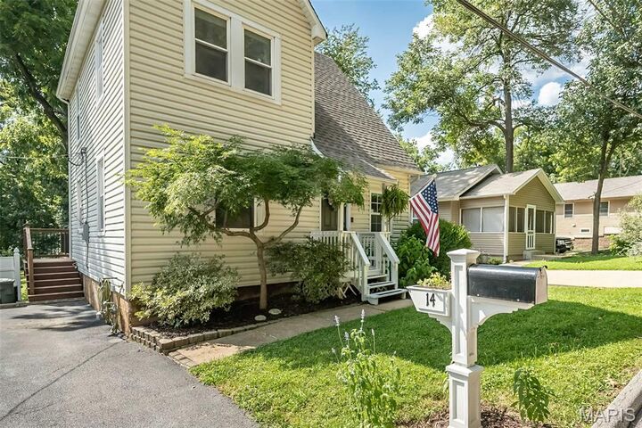 Property Photo: 14 Inez Avenue MO 63088