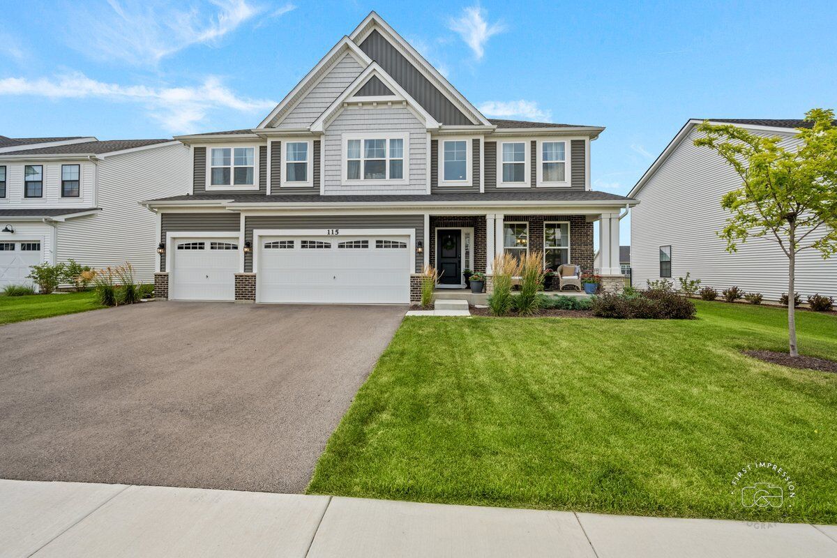 Property Photo:  115 Piper Glen Avenue  IL 60543 