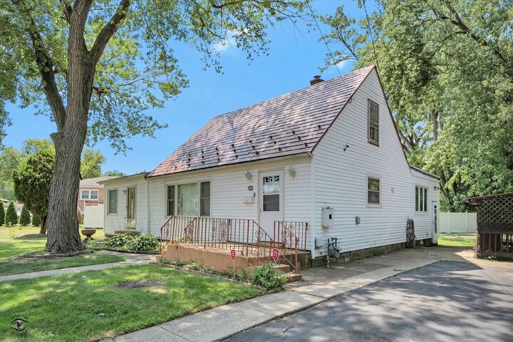 Property Photo: 14504 Central Park Avenue IL 60445