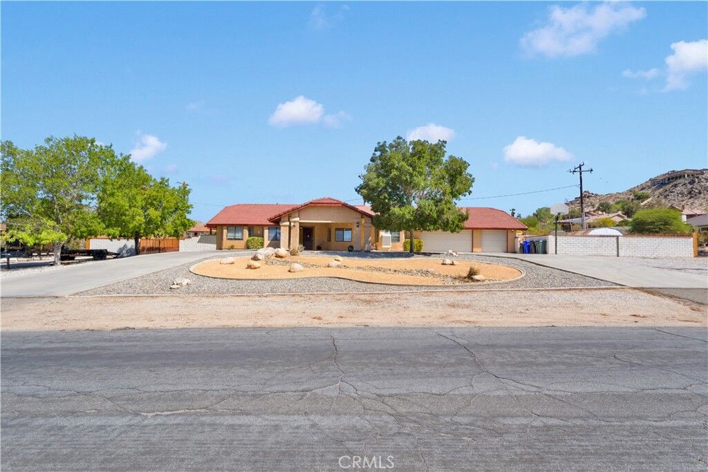 Property Photo:  18830 Munsee Road  CA 92307 