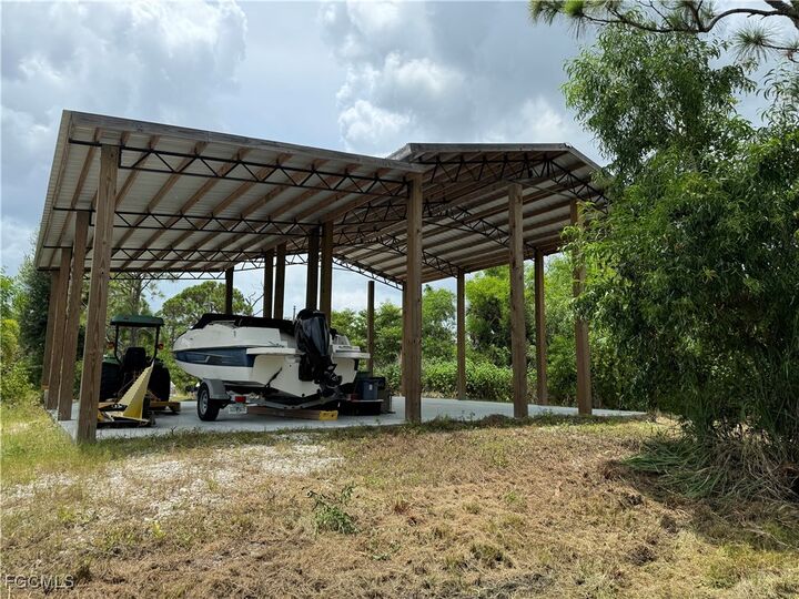 Property Photo: Island Ridge Road FL 33922