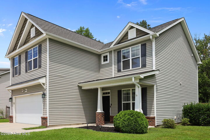 Property Photo: 206 Merin Height Road NC 28546