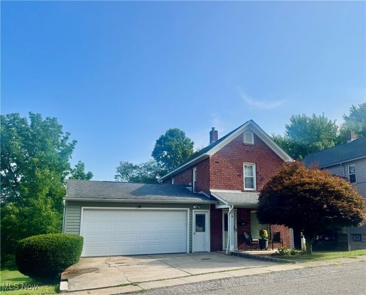 Property Photo: 28 Spring Street OH 44425