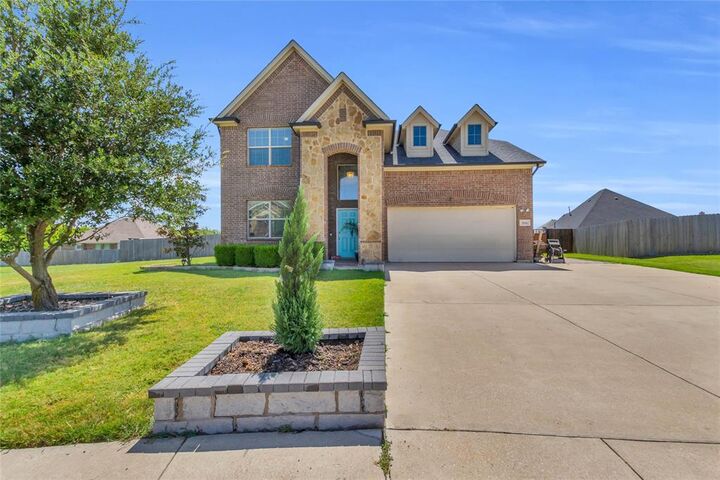 Property Photo: 3006 Limestone TX 75216