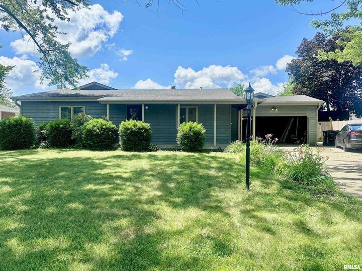 7720 W Redwing Drive  Peoria IL 61604 photo