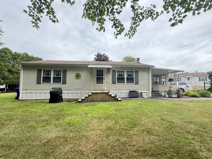 Property Photo:  17 Puritan Road  MA 02780 