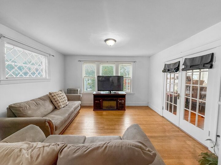 Property Photo: 21 Dorchester St MA 01604