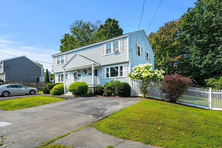 Property Photo:  56 S Prospect St 56  MA 01835 