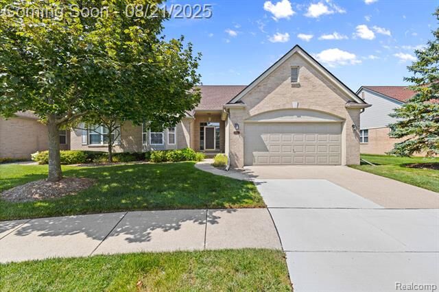 Property Photo: 43120 Creek Court 81 MI 48038