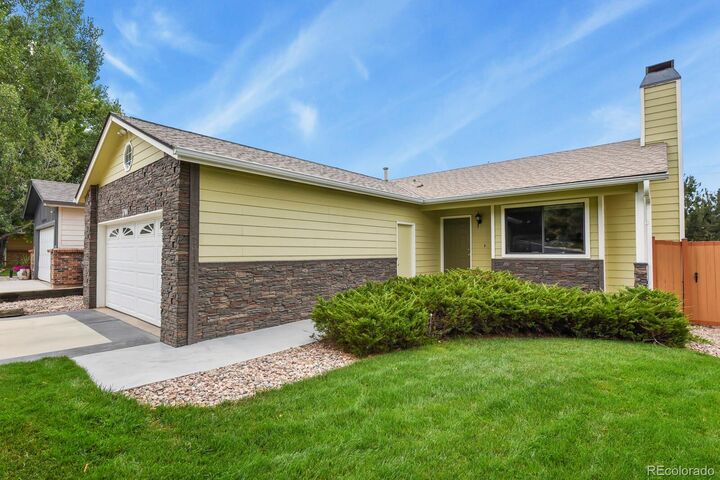 Property Photo: 7100 W Yale Avenue CO 80227