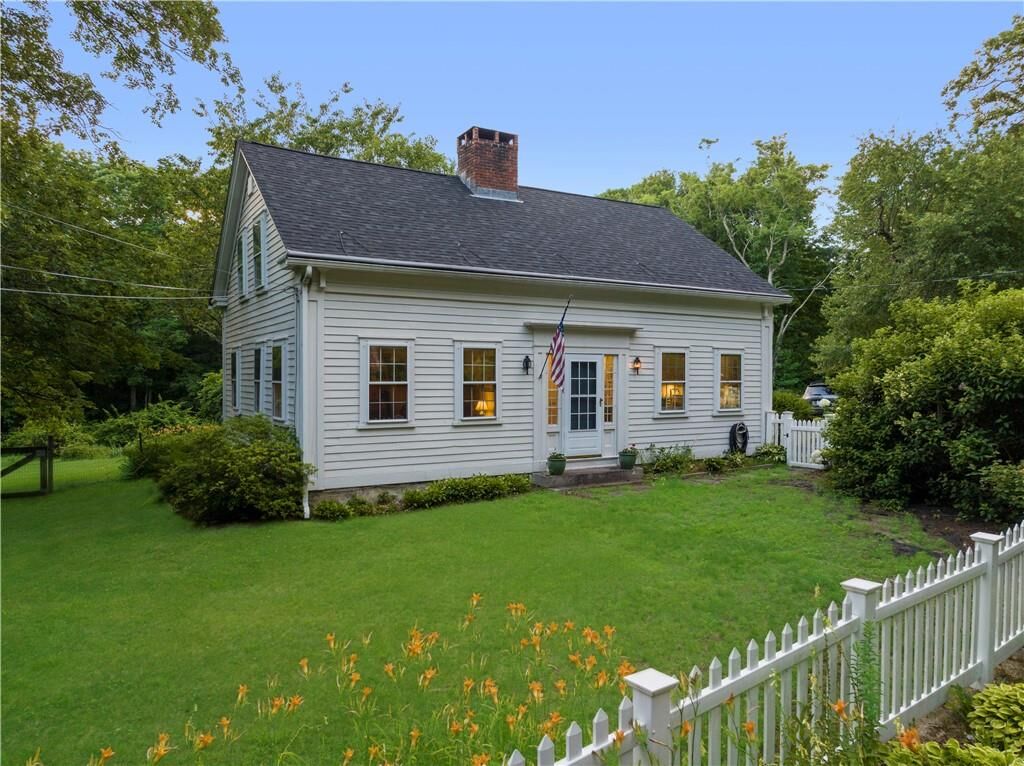 Property Photo:  22 Brayton Road  RI 02917 