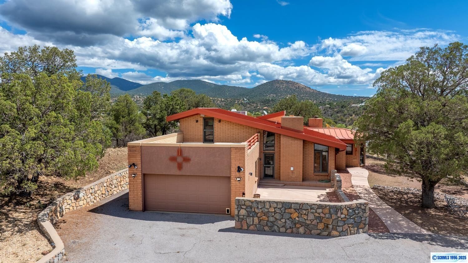 Property Photo:  19 Tanglewood Circle  NM 88061 