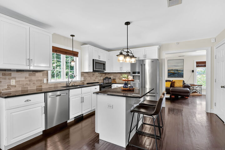 Property Photo:  4 Huntington Drive  CT 06469 