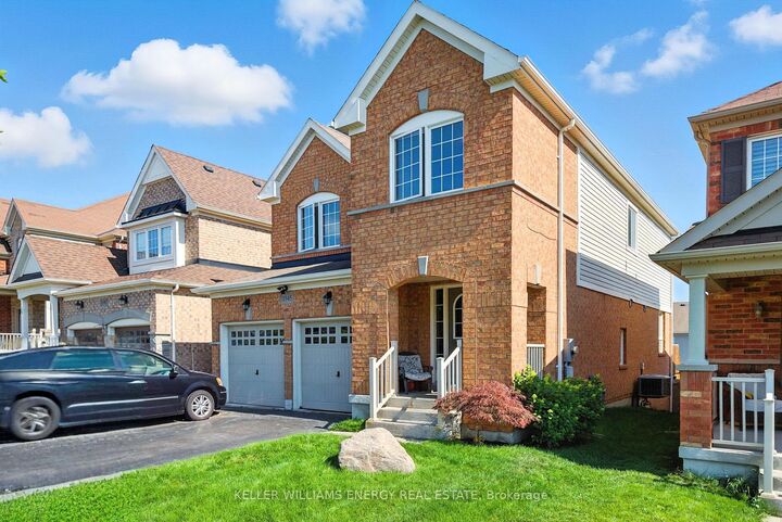 Property Photo:  1345 Woodstream Avenue  ON L1K 0N6 