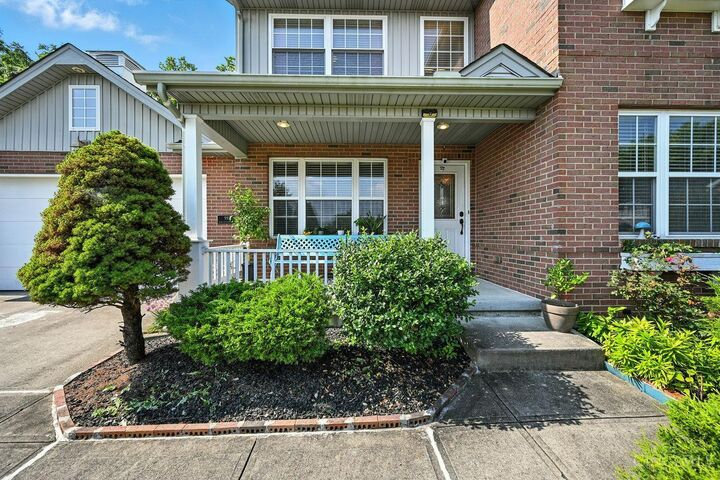 Property Photo: 992 Olde Station Court OH 45014