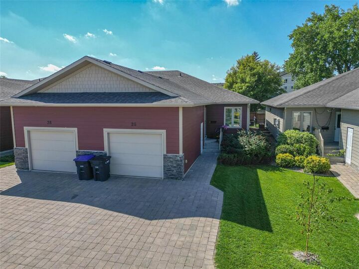 26 Birchwood Drive  Brandon MB R7A 7T5 photo