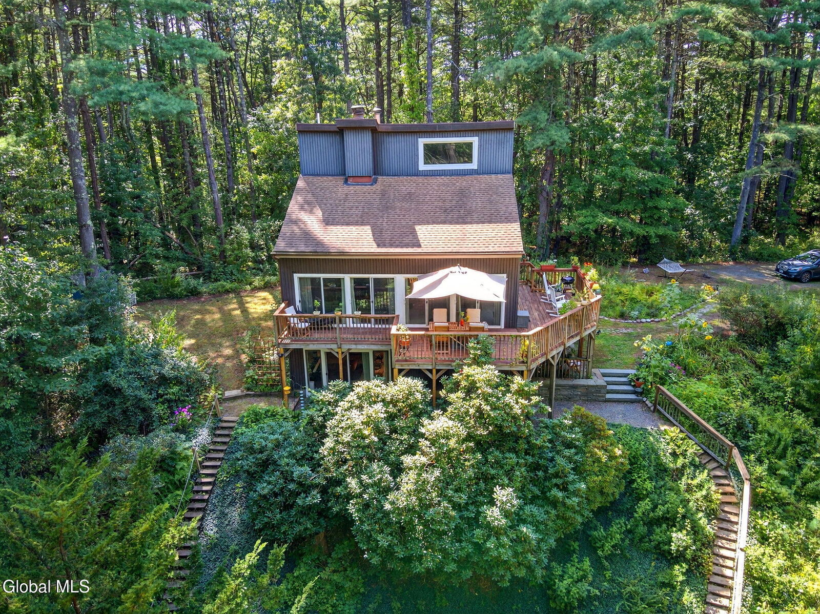 Property Photo: 61 Park Pl N NY 12184