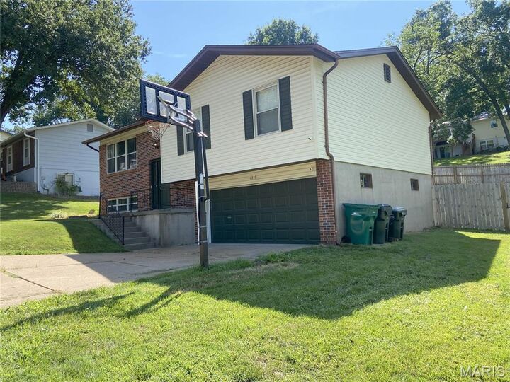 Property Photo: 1310 Apollo Drive MO 63010