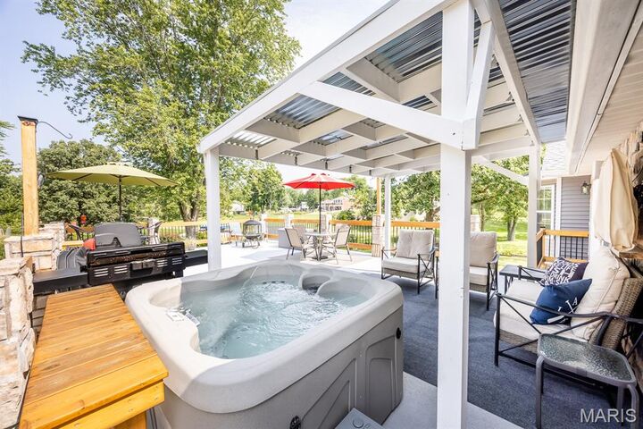 Property Photo: 321 High Point Drive IL 62025
