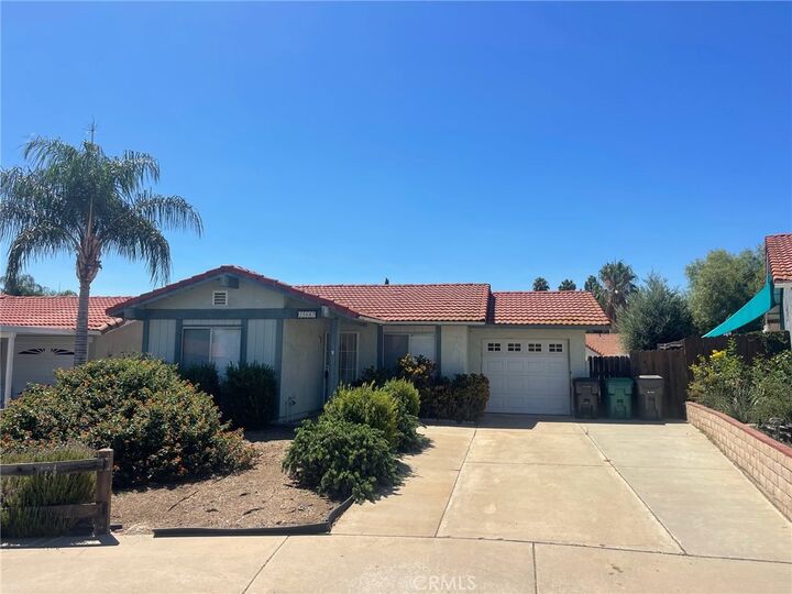 25667 Leah Lane  Menifee CA 92586 photo