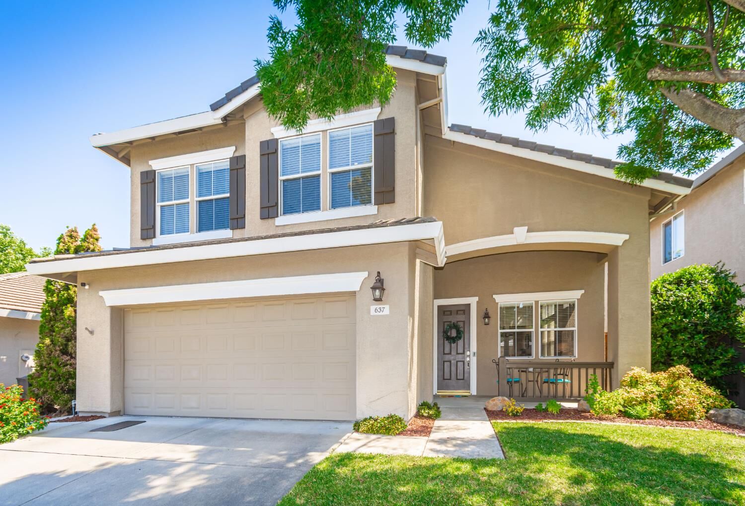 Property Photo:  637 Twinwood Loop  CA 95678 