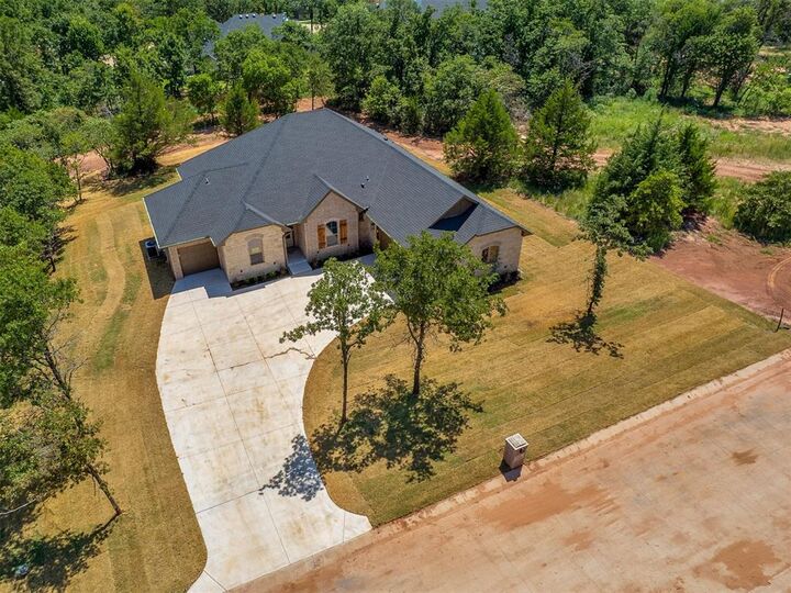 Property Photo: 8081 Longbow OK 73044