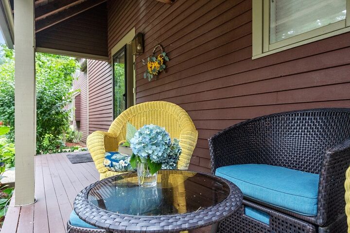 Property Photo:  1 Woodridge Ln 1  MA 01886 