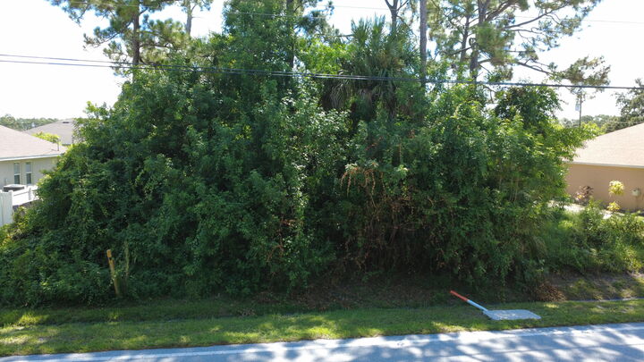 Property Photo: 3873 SW Rosser Boulevard FL 34953