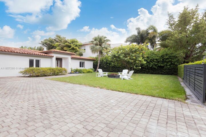 Property Photo:  677 Hampton Ln  FL 33149 