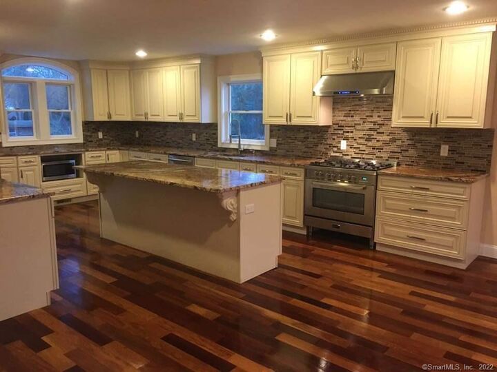 Property Photo:  647 New Haven Avenue  CT 06460 