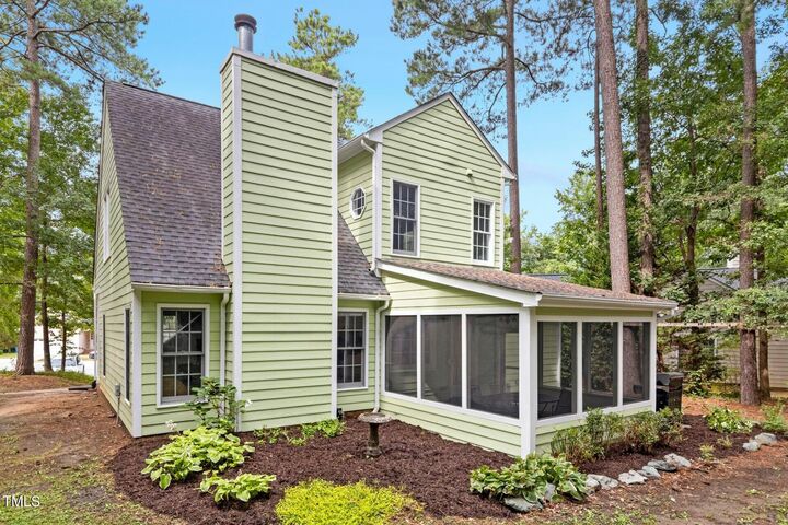 Property Photo: 8 Brevard Court NC 27713