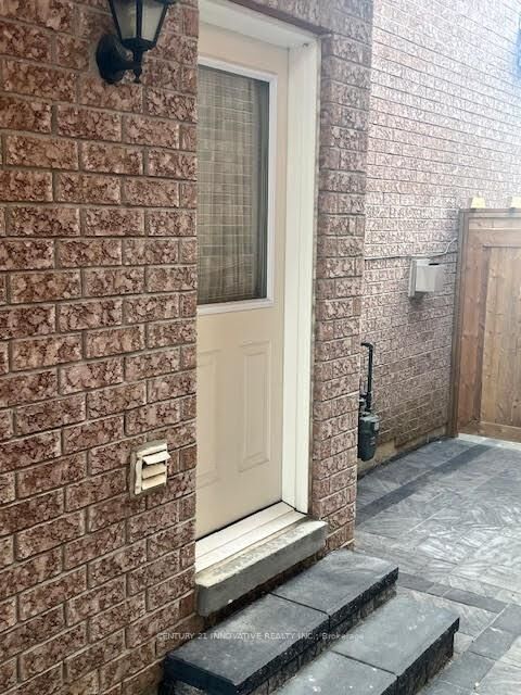 43 Starfire Drive Bsmt Apt #2  Toronto ON M1C 5K1 photo