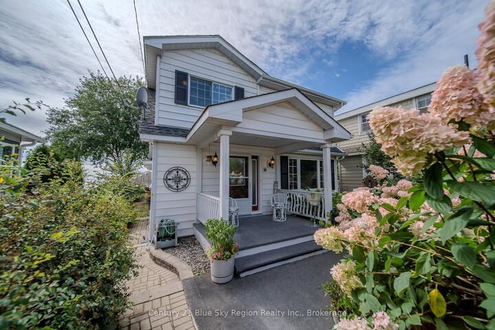 Property Photo: 419 William Street ON P1A 1X6