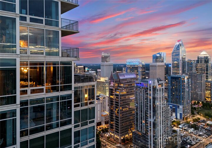 Property Photo:  215 N Pine Street 4301/4302  NC 28202 