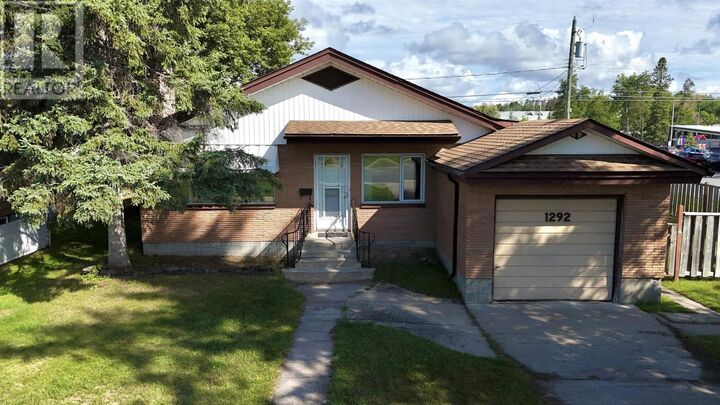 1292 Valley Drive  Kenora ON P9N 2W9 photo