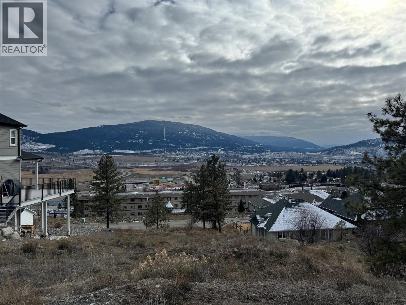 Photo de la propriété:  2718 Eagle Crescent  BC V1K 0B3 