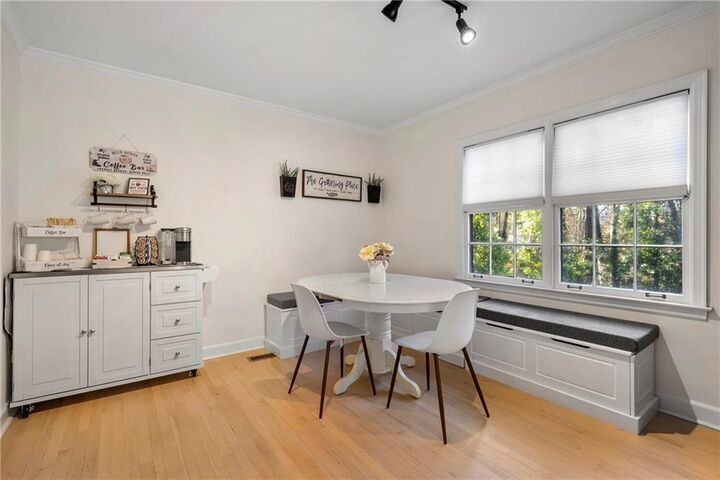 Property Photo: