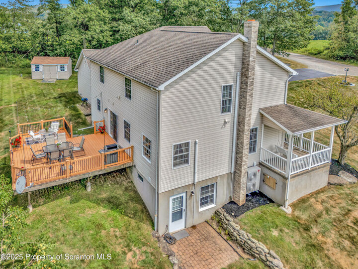 Property Photo: 10010 Valley View Drive PA 18411