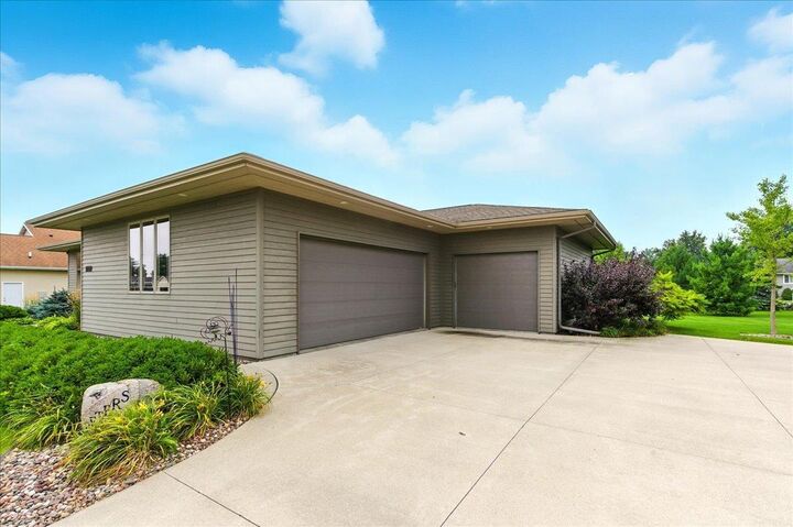 Property Photo: 4320 Harvest Lane IA 50613